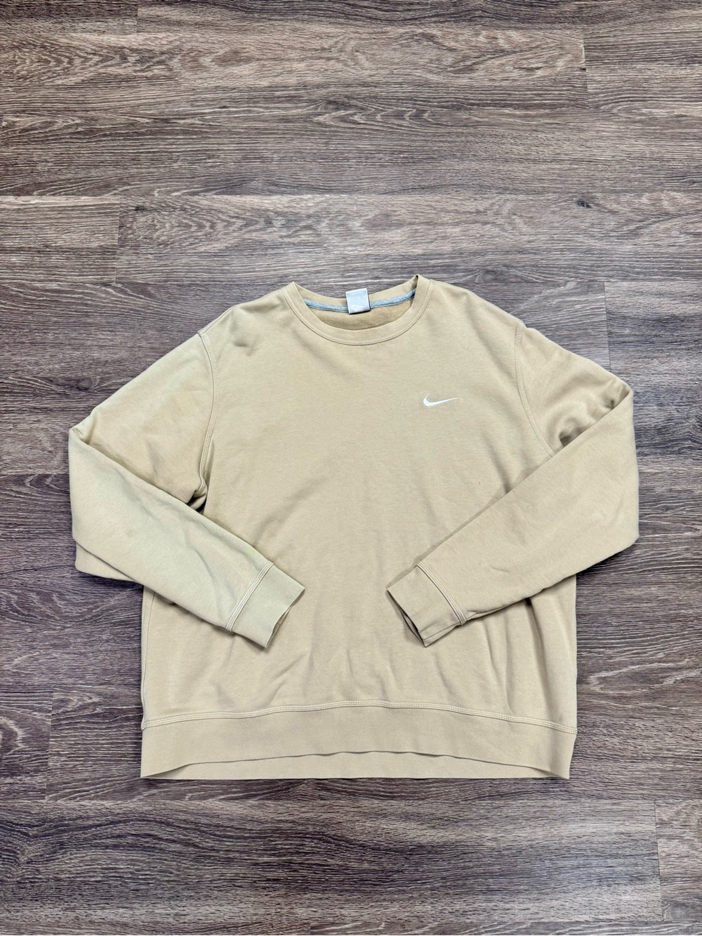 Nike Men's XXL Tan Beige 100% Cotton Crewneck Sweatshirt Embroidered Swoosh